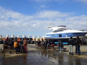 湘南サニーサイドマリーナ　もちつき大会