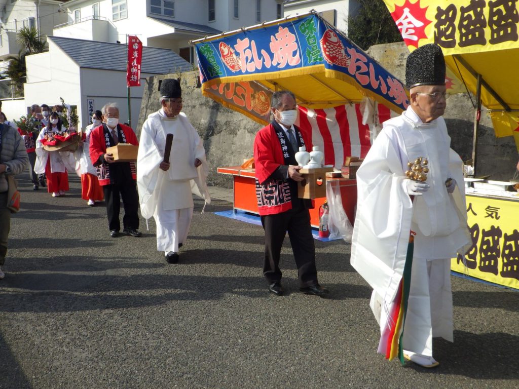 淡島神社　流し雛