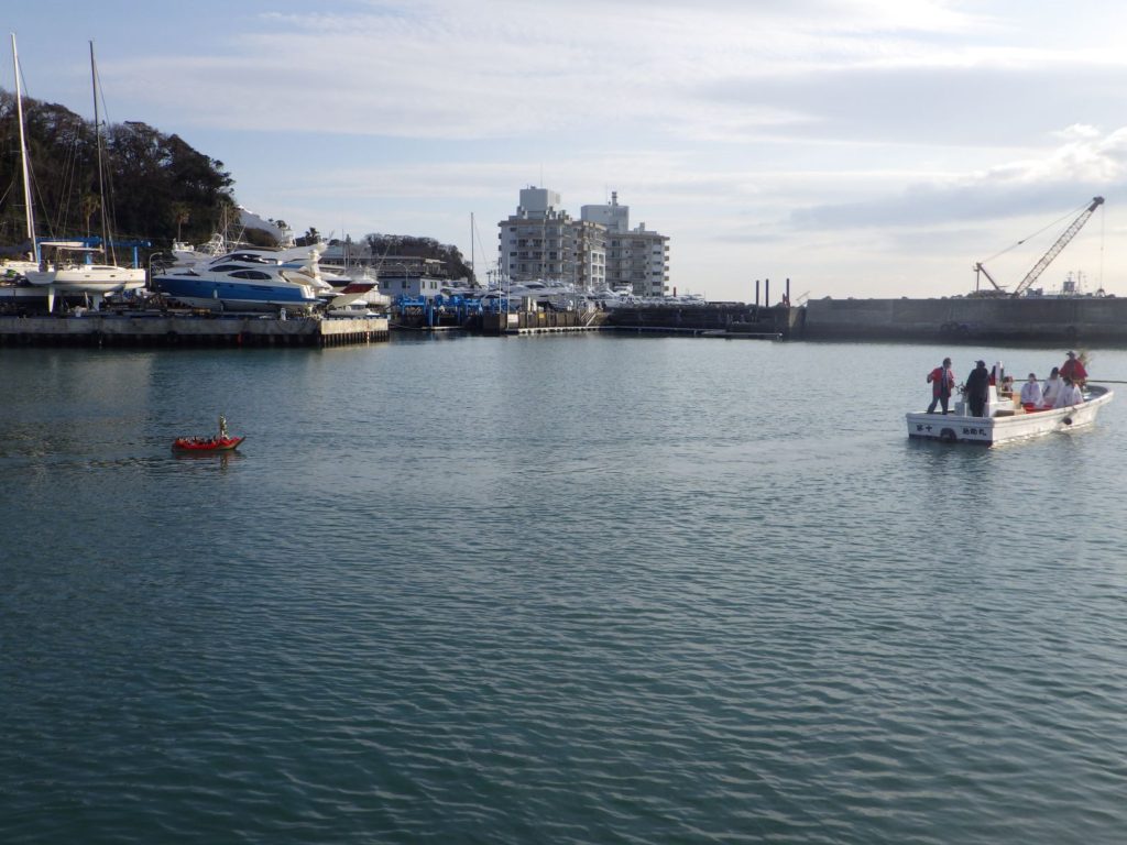 淡島神社　流し雛