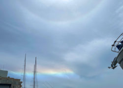 めずらしい虹色現象🌈