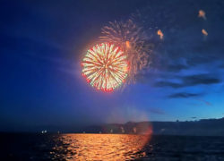 葉山海岸花火大会の様子をお届け🎆